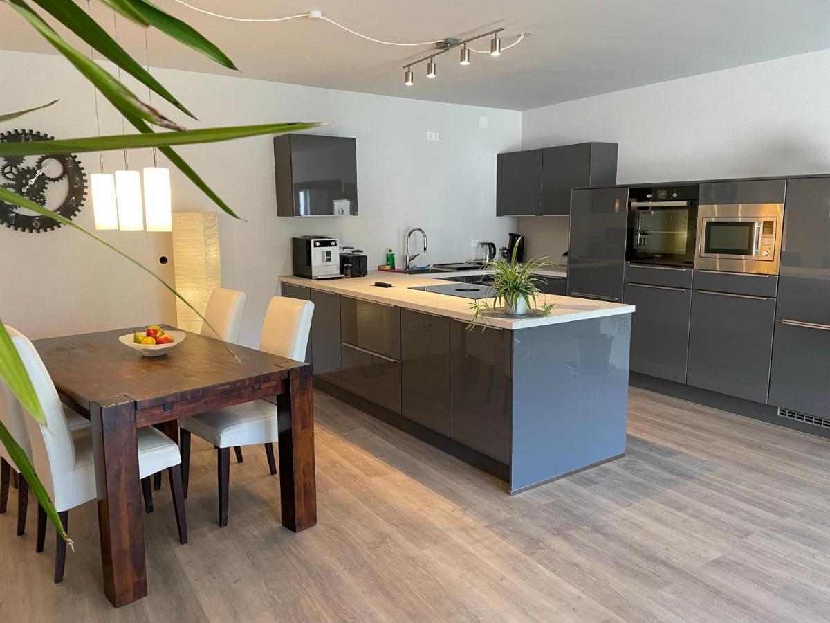 Am Weinberg - Stilvoll, Ruhig, Zum Wohlfuehlen Appartement Pfaffenweiler Buitenkant foto