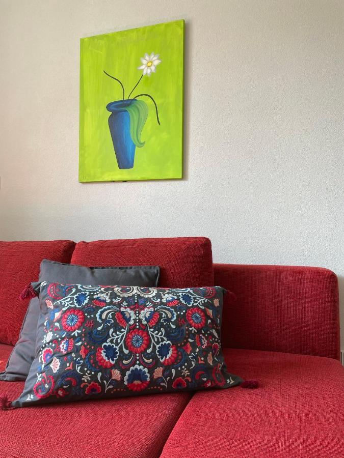 Am Weinberg - Stilvoll, Ruhig, Zum Wohlfuehlen Appartement Pfaffenweiler Buitenkant foto
