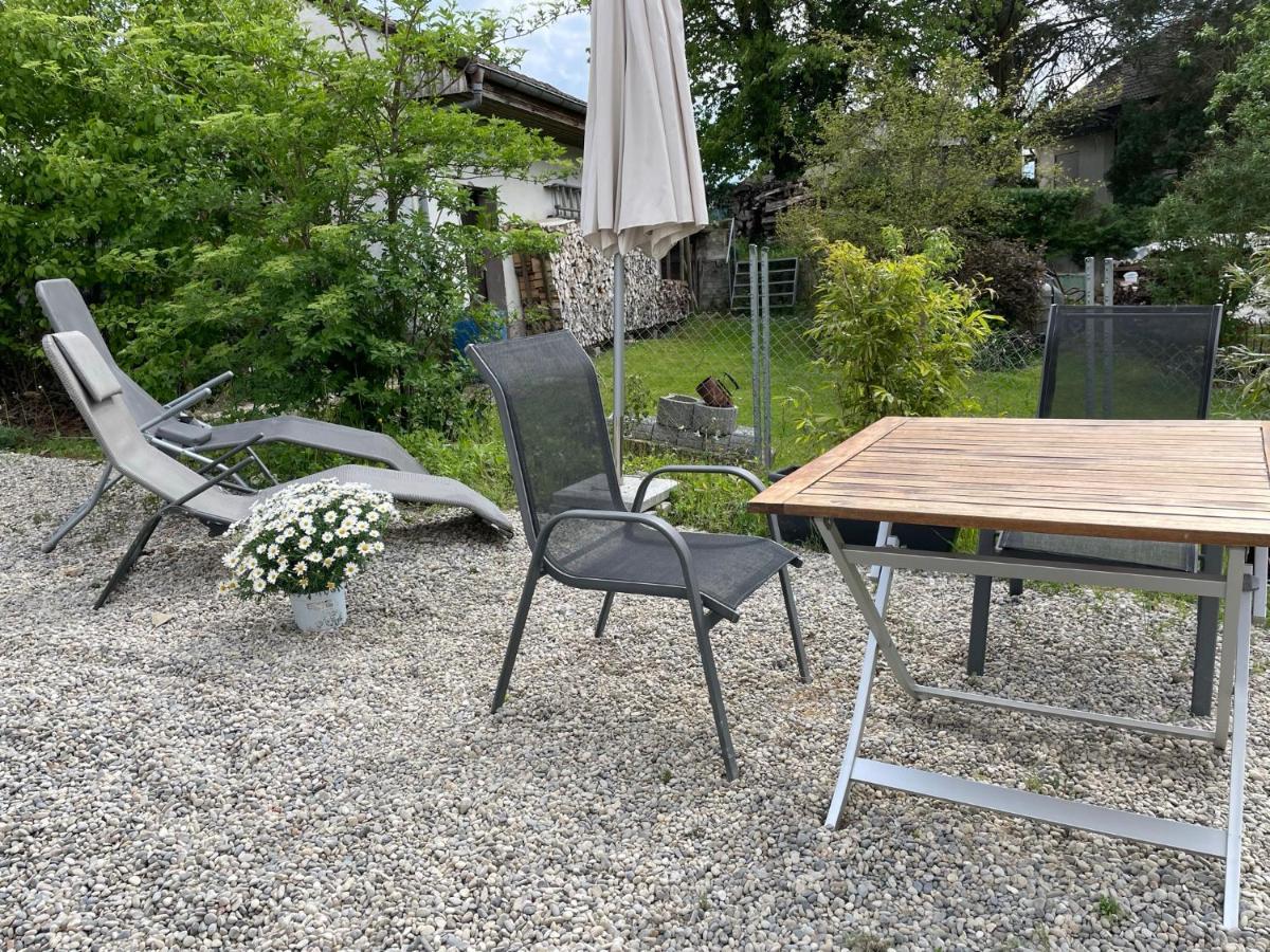Am Weinberg - Stilvoll, Ruhig, Zum Wohlfuehlen Appartement Pfaffenweiler Buitenkant foto